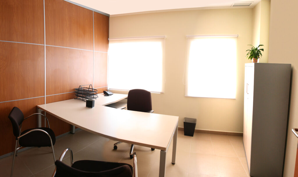 Despacho por horas para profesionales en Alicante